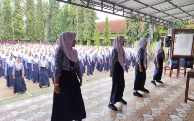 Membangun Karakter Unggul: Program 